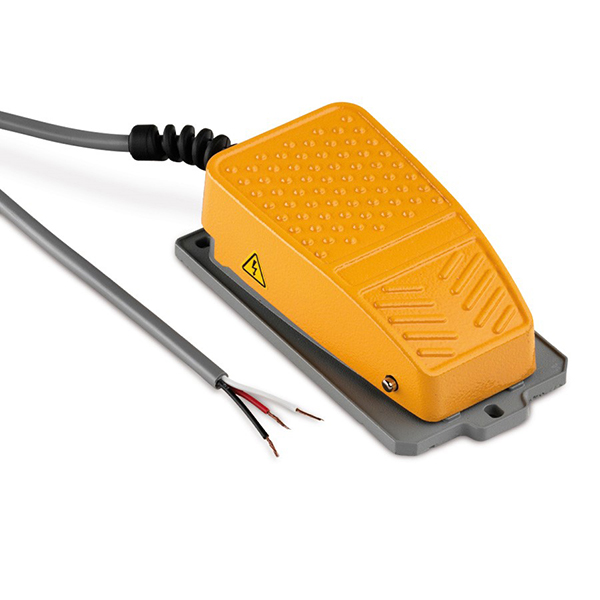 Paano Magagawa ng isang Smart Switch na Mas Maginhawa at Maaasahan ang Araw-araw na Pag-iilaw?